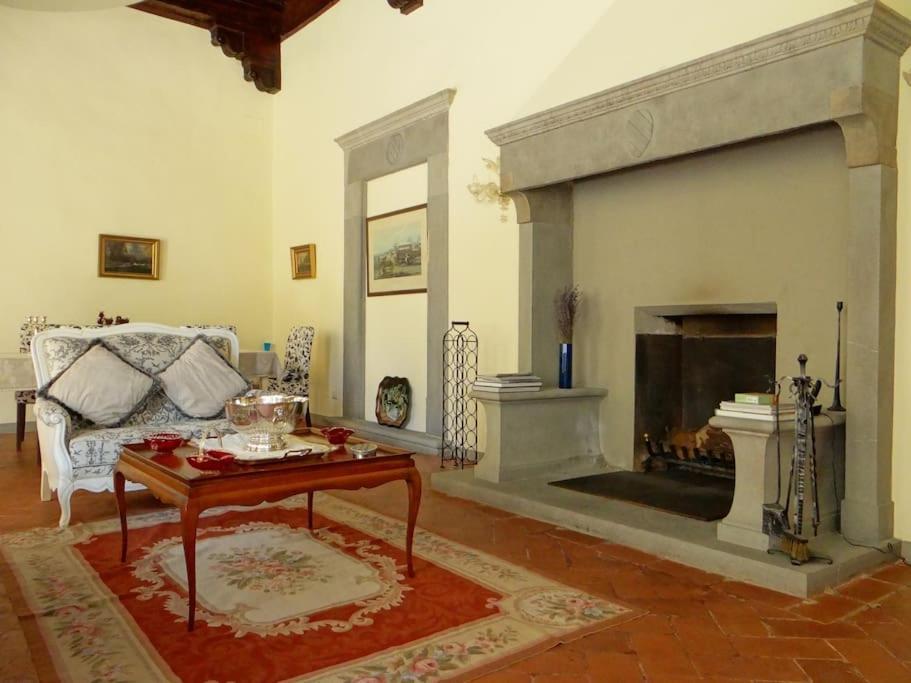 Pian Dei Giullari Suite Florença Exterior foto